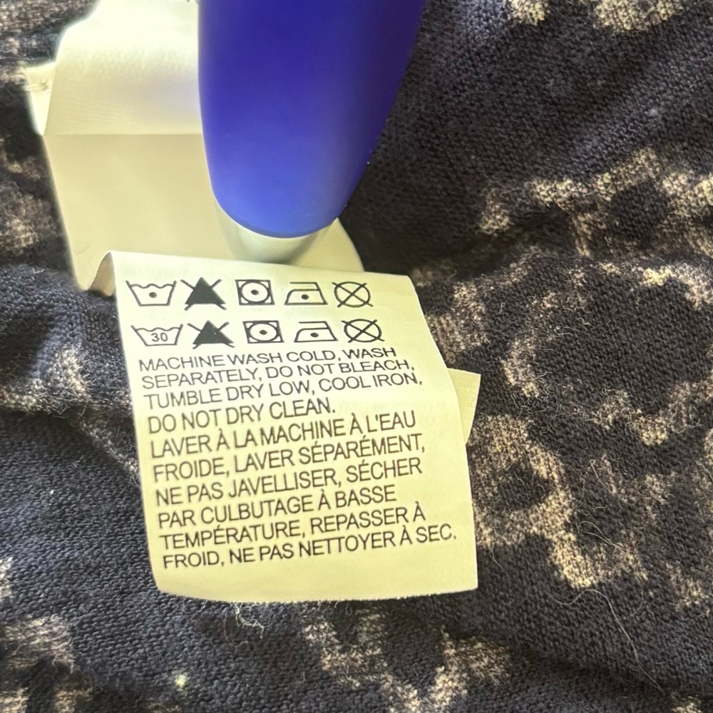NWT Lucky Brand Mixed Media Top Crochet Detail Navy Blue White Size Medium Boho - Picture 6 of 6